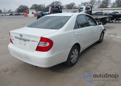 2004 Toyota Camry Le from USA, damaged, VIN 4T1BE32K04U367131